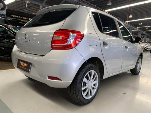 Imagem 6 de 7 de Renault Sandero 1.0 Authentique 16v Flex 4p Manual