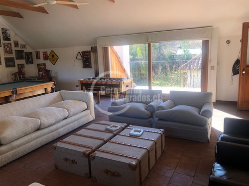 Casa Con 8 Dormitorios, Lo Barnechea