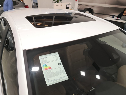 Imagen 10 de 16 de Chevolet Cruze 5 Puertas Turbo Premier #pcp