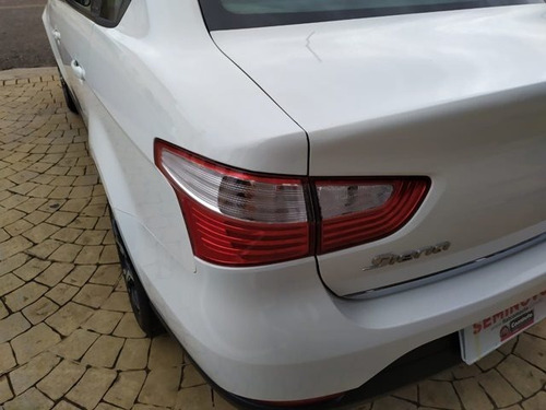 Fiat Grand Siena 1.4 Mpi Attractive 8v Flex 4p Manual