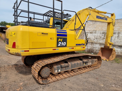 Imagem 2 de 13 de Escavadeira Komatsu Pc 210 Ano 2020 Horímetro 4.483