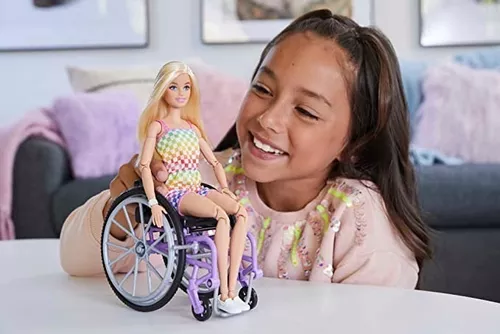 Mattel apresenta coleção de produtos para celebrar BARBIE™, o