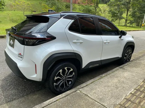 Toyota Yaris Cross 1.5 Hev Xls