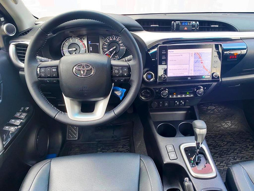 Imagem 3 de 5 de Toyota Hilux Cd Srx 4x4 2.8 Tdi 16v Diesel Aut.