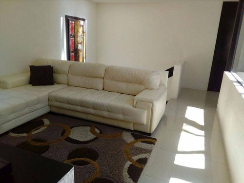 Imagen 26 de 30 de En Venta Moderna Casa En Club De Golf Los Encinos, Estado De México