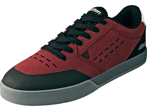 Keegan Shoes, Black/maroon - 9.5 Nla Talla 9