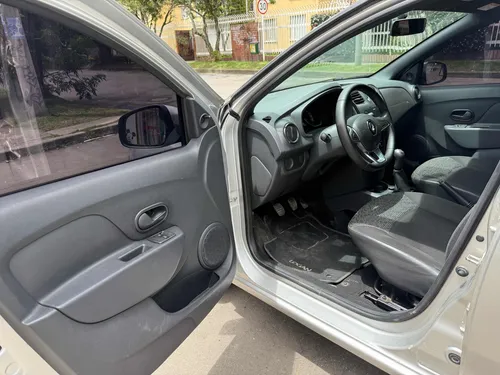 Renault Logan 1.6 Authentique