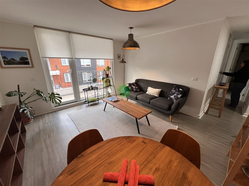 Departamento En Arriendo De 2 Dorm. En Puerto Varas