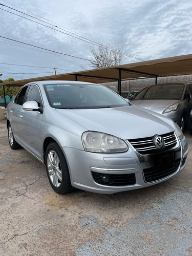 Volkswagen Vento 2.5 Luxury 170cv