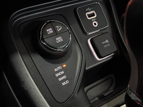 Jeep Compass 2.0 16V DIESEL LONGITUDE 4X4 AUTOMÁTICO