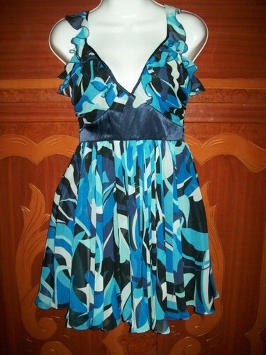 Vestido De Dama Marca Exotic Talla M