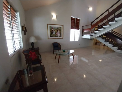 Venta Casa Urb Andres Bello Maracay Estado Aragua Código 241059