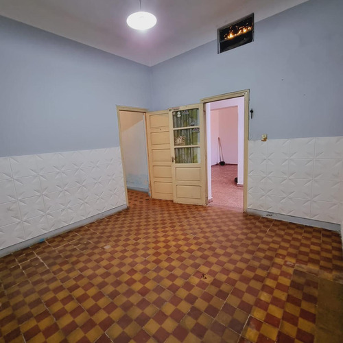 Venta Casa 3 Dormitorios Local Comercial. San Luis. J. G. Funes N°732