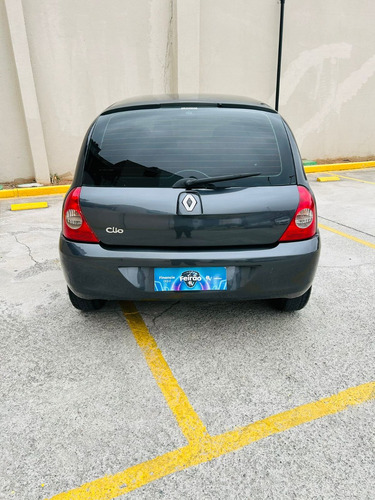 Renault Clio 1.0 16v Authentique Hi-flex 3p