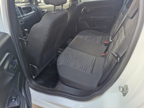 Fiat Strada 1.3 Freedom Cab. Dupla Flex 4p