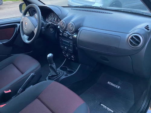 Renault Sandero Stepway 1.6 Confort 105cv