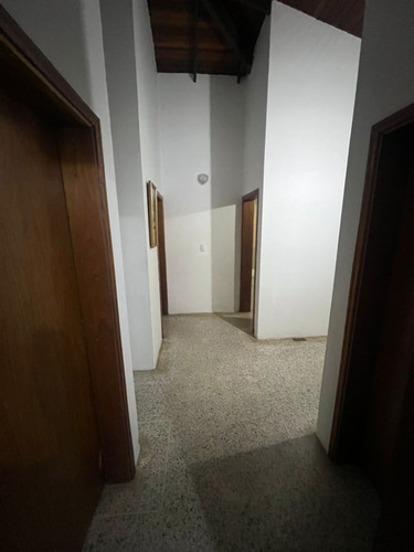 Magnífica Casa En Venta Cantarrana Cumaná, Venezuela.