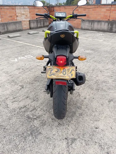 Yamaha Fz16
