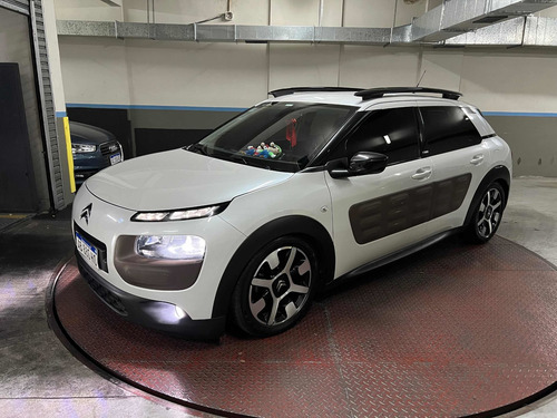 Imagen 4 de 15 de Citroën C4 Cactus 2017 1.2 Puretech 110 At6 S&s Shine