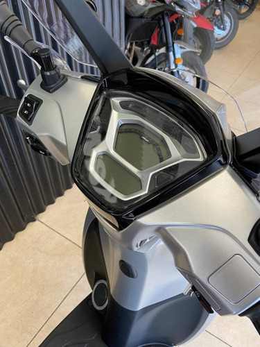 Imagen 9 de 15 de New People 150-scooter Kymco // Kawasaki Quilmes