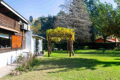 Casa En Venta San Vicente 4 Ambientes