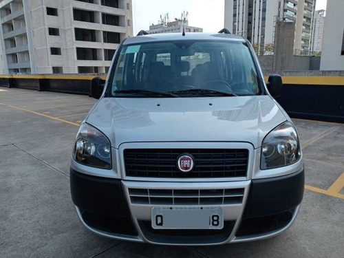 Imagem 2 de 10 de Fiat Doblò 1.8 Mpi Essence 7l 16v Flex 4p Manual