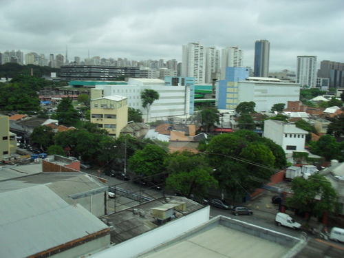 Imagem 19 de 21 de Venda Ou Aluga Sala Comercial 30 M³ Com Ponto Para Ar-condicionado E 1 Vaga De Garagem - Barra Funda - Reo369460