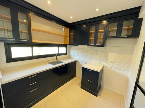 Imagen 7 de 23 de Dúplex A Estrenar De Categoria En Venta, San Miguel.