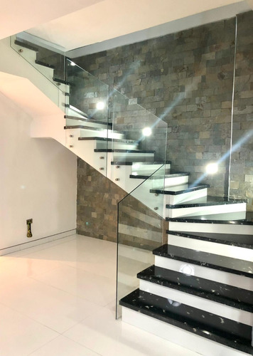 Imagen 7 de 16 de Leal Perez Vende Penthhouse Res. Bosque Encantado Urb. El Bosque - Valencia