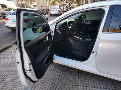 Imagen 9 de 14 de Nissan Sentra