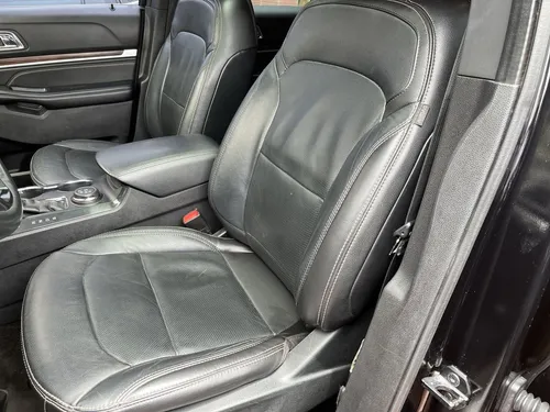 Ford Explorer LIMITED SEC 2,3 4X4 7P