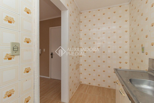 Imagem 8 de 15 de Apartamento - Petropolis - Ref: 347231 - L-347231