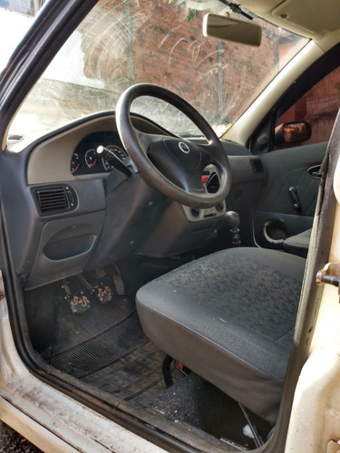 Imagem 8 de 9 de Fiat Palio Fire