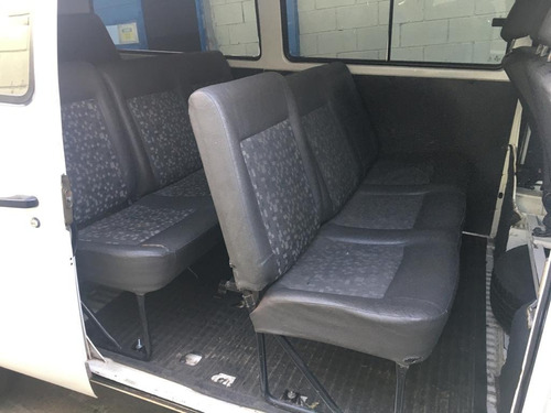 Imagem 9 de 11 de Volkswagen Perua Kombi 2013/2014