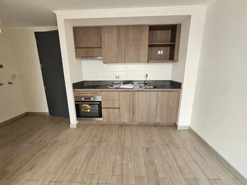 Depto 2 Dormitorios Y 1 Baño En Piso 12.