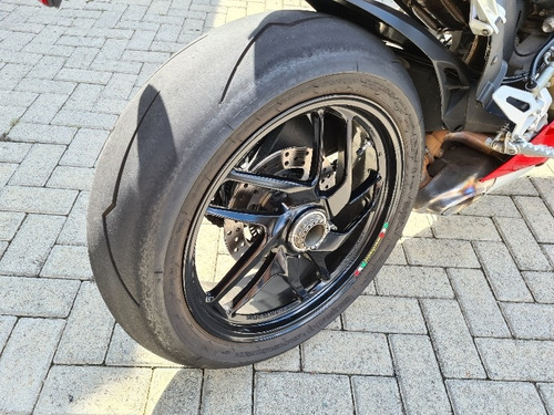 Ducati Superbike 1199 Panigale