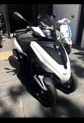 Imagen 3 de 4 de Piaggio Mp3 Urban Sport 300cc