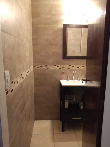 Imagen 9 de 14 de Triplex -4 Amb. 2 Dorm.-2 Baños-playroom-cochera-fdo. Libre
