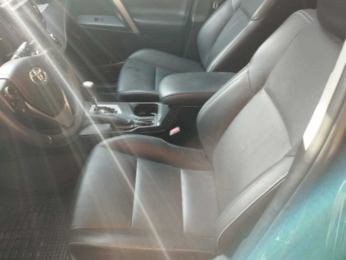 Imagen 4 de 9 de Toyota Rav4 2.5 Vx 2017