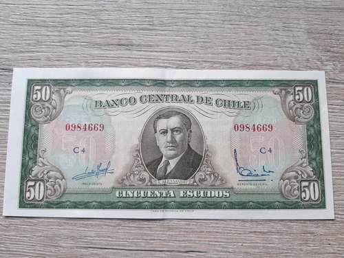 Imagen 1 de 3 de Billete 50 Escudos Chile