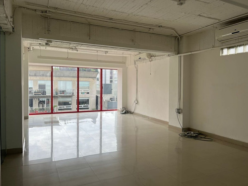 Renta Oficina 250 M2, Colonia Anzures- Acondiconada