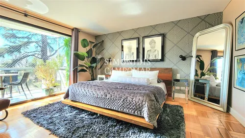 Departamento En Venta De 4 Dorm. Parque Forestal En Santiago