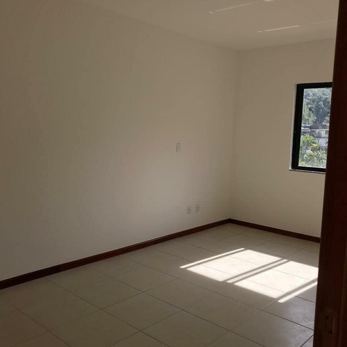 Imagem 3 de 6 de São Sebastião - Excelente Apto Novissimo, Apto Duplex Constado De Sala, 2 Quartos - 2943924961-1