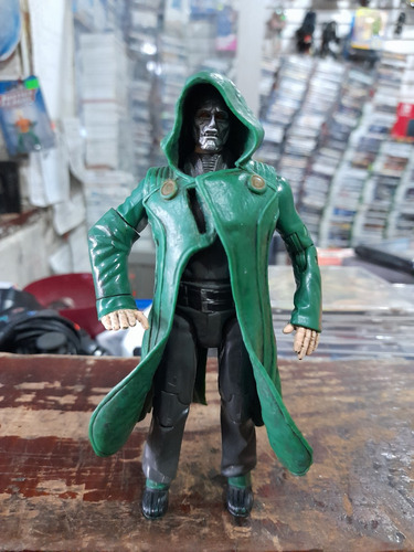 Figura Dr Doom Marvel Fantastic Four