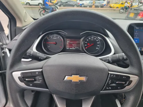 Chevrolet Onix LT 1.0 MT