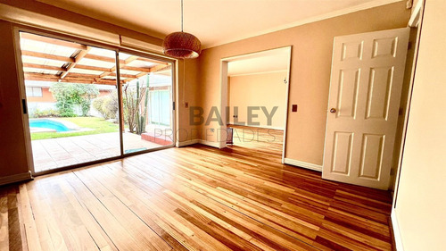 Espectacular Casa En Bosques De Montemar