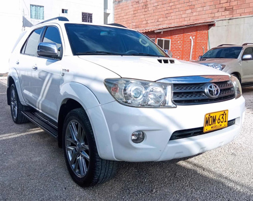 Toyota Fortuner Srv Diesel Aut 4x4 2009