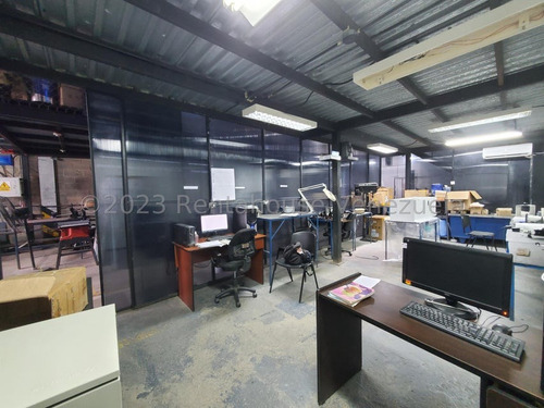 Galpon En Venta La Morita I, En Centro Empresarial La Guaricha. Ljsa 25-15987