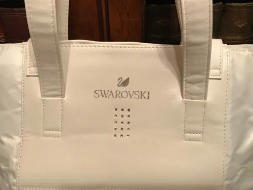 Cartera Swarovski Original Con Cristales Caja Y Bolsa Env o gratis