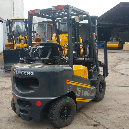 Imagen 4 de 15 de Auto Elevador Liugong Modelo Cp25 Diesel